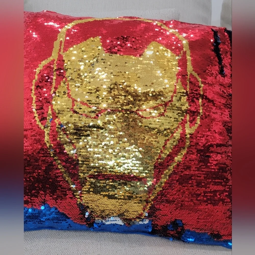 Marvel Sequin Flip Pillow Avengers Iron Man Captain America Blue/Silver/Red/Gold